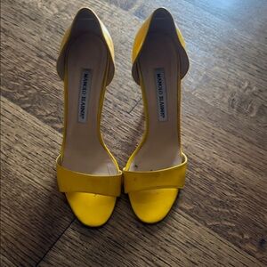 Manolo Blahnik Yellow Patent D'Orsay Heels